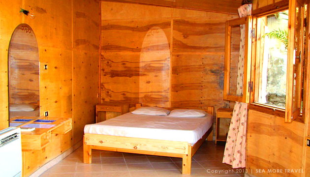 Dolphin Camp Blockhütte